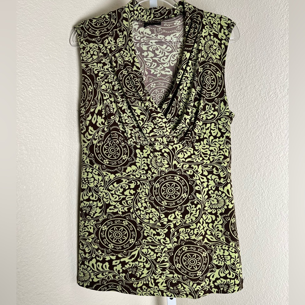 JKLA floral Sleeveless Cowl Neck Blouse